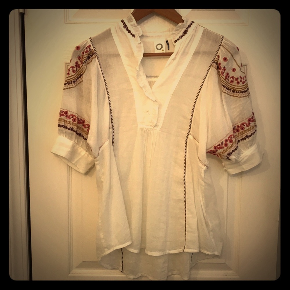 Anthropologie puff sleeve bohemian top
